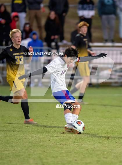 Thumbnail 2 in Greene Central vs. Shelby (NCHSAA 2A Final) photogallery.