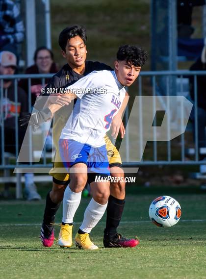 Thumbnail 1 in Greene Central vs. Shelby (NCHSAA 2A Final) photogallery.