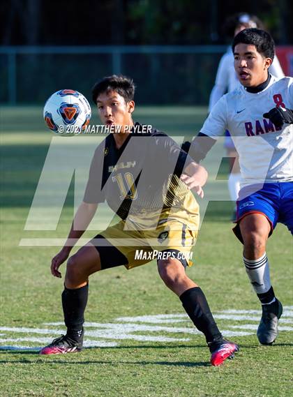 Thumbnail 2 in Greene Central vs. Shelby (NCHSAA 2A Final) photogallery.