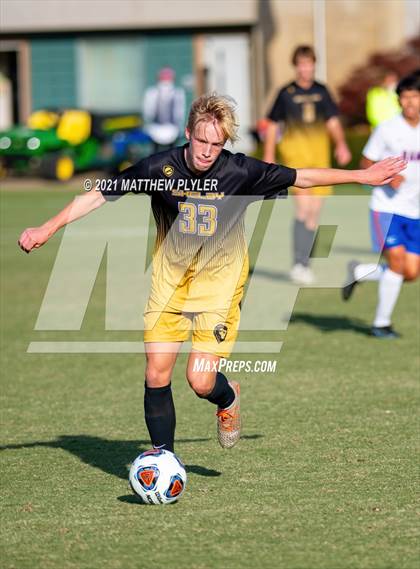 Thumbnail 1 in Greene Central vs. Shelby (NCHSAA 2A Final) photogallery.