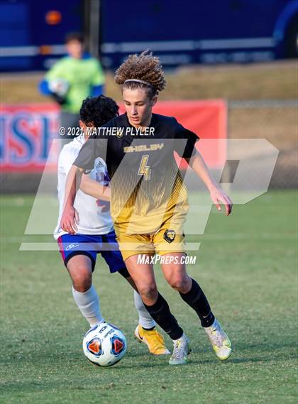Thumbnail 2 in Greene Central vs. Shelby (NCHSAA 2A Final) photogallery.