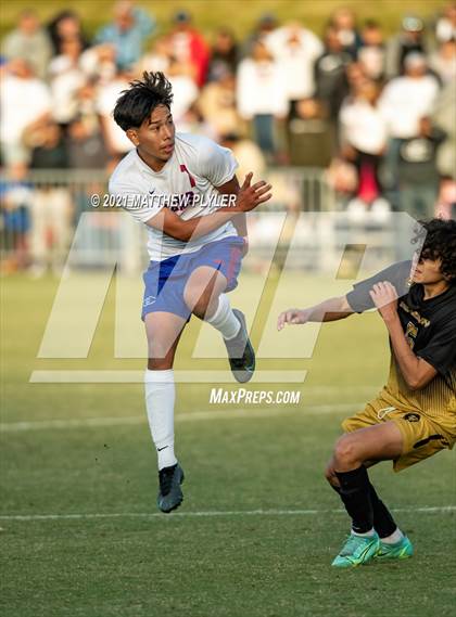 Thumbnail 2 in Greene Central vs. Shelby (NCHSAA 2A Final) photogallery.