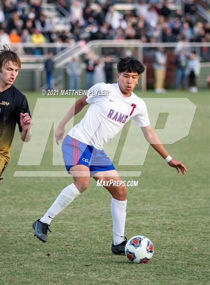 Thumbnail 3 in Greene Central vs. Shelby (NCHSAA 2A Final) photogallery.