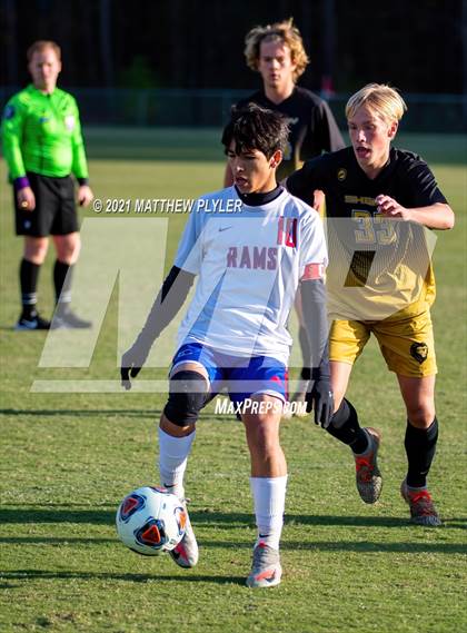 Thumbnail 1 in Greene Central vs. Shelby (NCHSAA 2A Final) photogallery.
