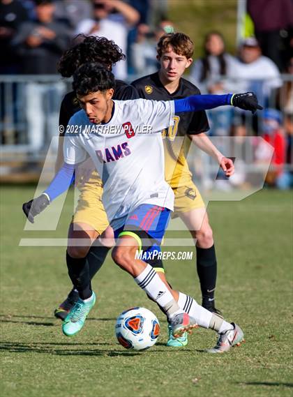 Thumbnail 3 in Greene Central vs. Shelby (NCHSAA 2A Final) photogallery.