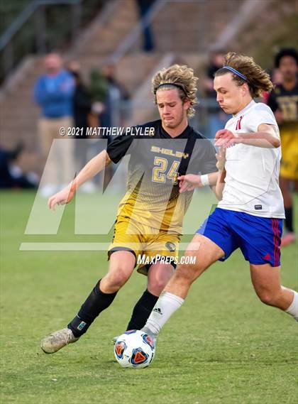 Thumbnail 3 in Greene Central vs. Shelby (NCHSAA 2A Final) photogallery.