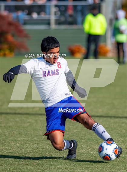 Thumbnail 2 in Greene Central vs. Shelby (NCHSAA 2A Final) photogallery.