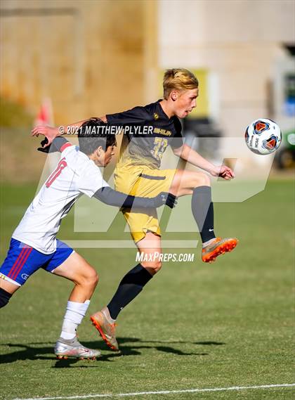 Thumbnail 2 in Greene Central vs. Shelby (NCHSAA 2A Final) photogallery.