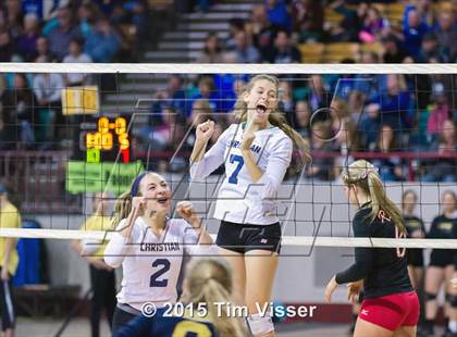 Thumbnail 3 in Eaton vs. Colorado Springs Christian (CHSAA 3A Playoff) photogallery.