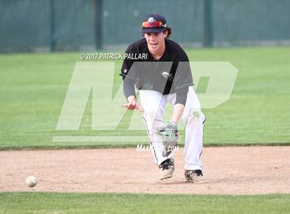 Thumbnail 1 in Oak Ridge @ Granite Bay photogallery.