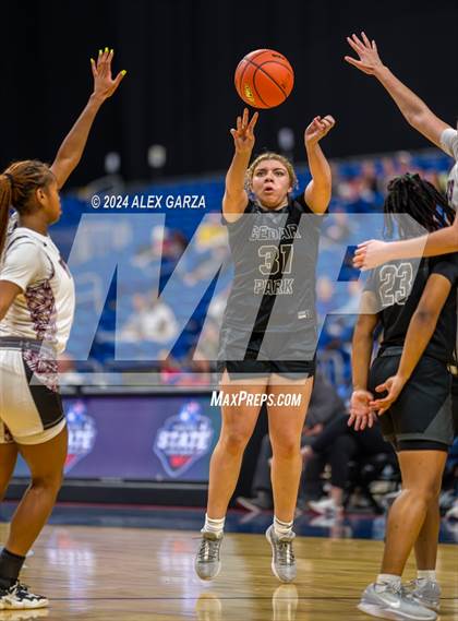 Thumbnail 3 in Mansfield Timberview vs. Cedar Park (UIL 5A Basketball Semifinal) photogallery.