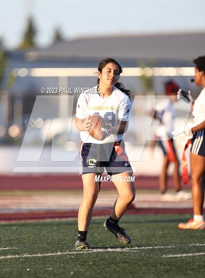 Thumbnail 3 in Inderkum @ Woodcreek photogallery.