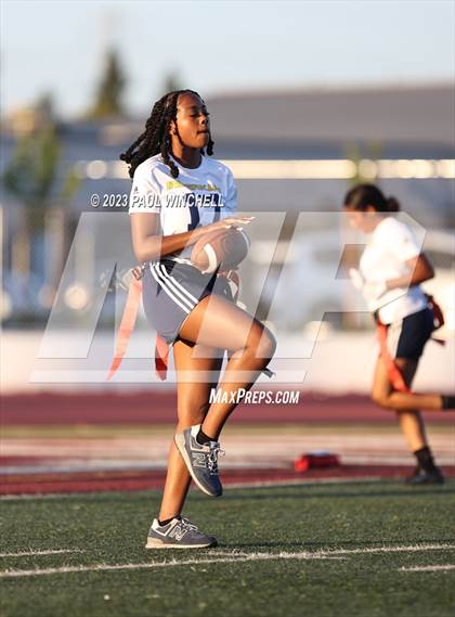 Thumbnail 3 in Inderkum @ Woodcreek photogallery.
