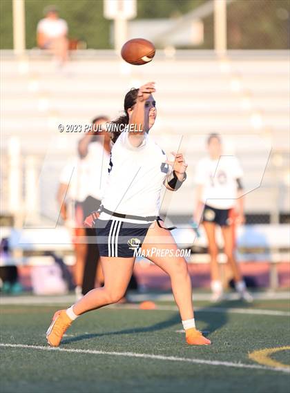 Thumbnail 2 in Inderkum @ Woodcreek photogallery.