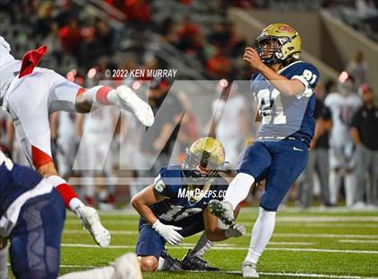 Thumbnail 2 in Tomball vs Klein Collins photogallery.