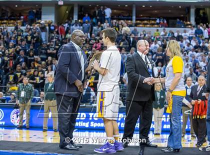Thumbnail 2 in Griffith vs. Guerin Catholic (IHSAA 3A Final) photogallery.