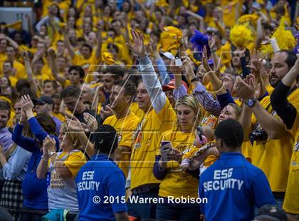 Thumbnail 1 in Griffith vs. Guerin Catholic (IHSAA 3A Final) photogallery.