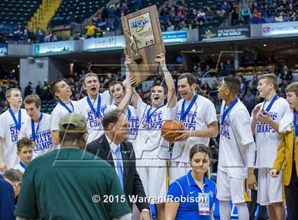 Thumbnail 1 in Griffith vs. Guerin Catholic (IHSAA 3A Final) photogallery.