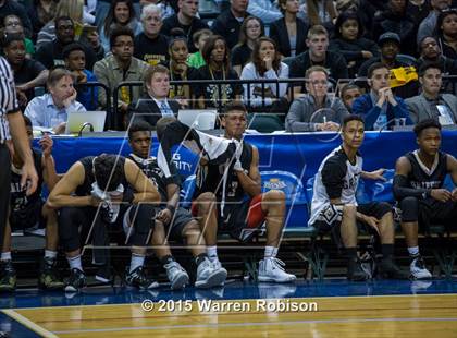 Thumbnail 2 in Griffith vs. Guerin Catholic (IHSAA 3A Final) photogallery.
