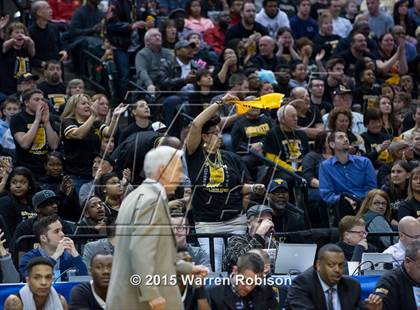 Thumbnail 2 in Griffith vs. Guerin Catholic (IHSAA 3A Final) photogallery.
