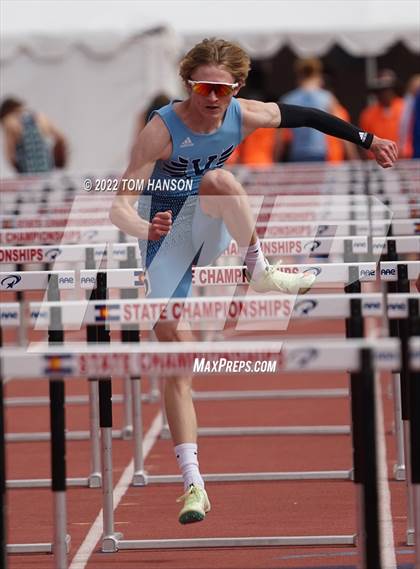 Thumbnail 1 in CHSAA Championships (Hurdles) photogallery.