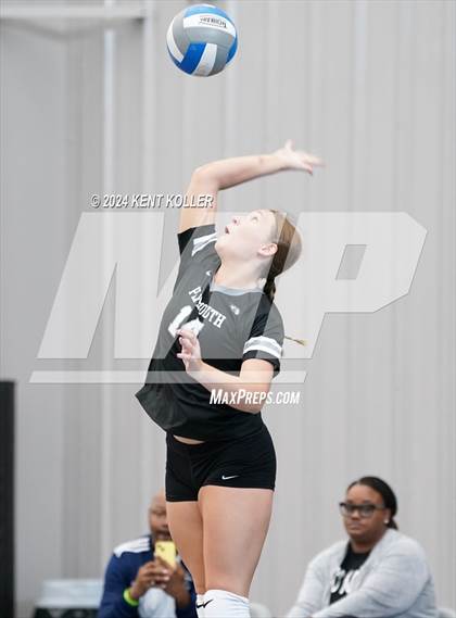 Thumbnail 1 in Utica Eisenhower vs Plymouth (Motor City Power Series) photogallery.