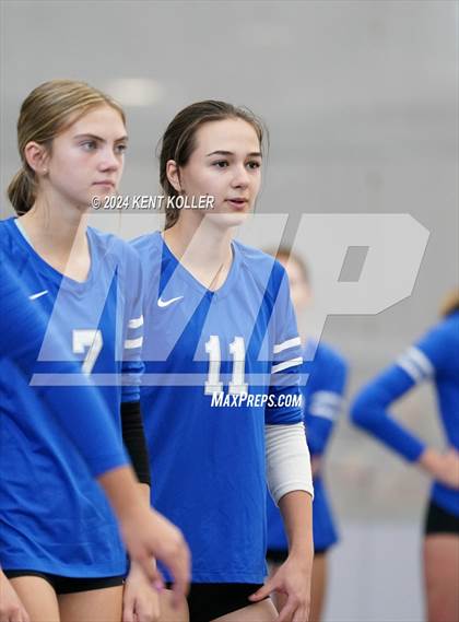 Thumbnail 3 in Utica Eisenhower vs Plymouth (Motor City Power Series) photogallery.