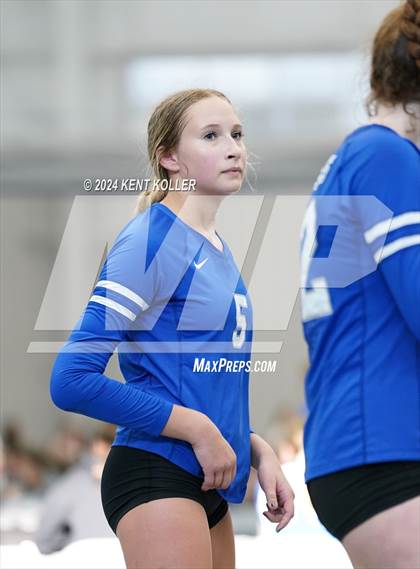 Thumbnail 2 in Utica Eisenhower vs Plymouth (Motor City Power Series) photogallery.