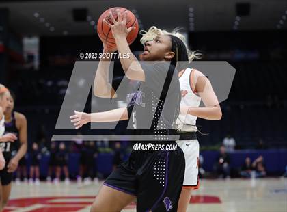 Thumbnail 3 in Africentric Early College vs Wheelersburg (OHSAA D3 State Semifinal) photogallery.