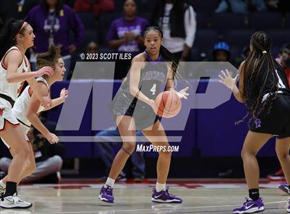Thumbnail 3 in Africentric Early College vs Wheelersburg (OHSAA D3 State Semifinal) photogallery.