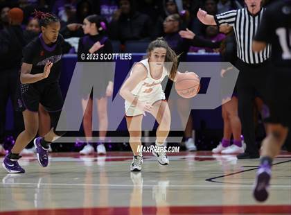 Thumbnail 3 in Africentric Early College vs Wheelersburg (OHSAA D3 State Semifinal) photogallery.