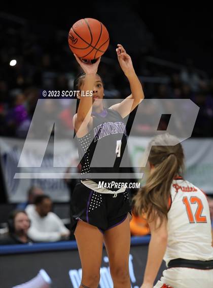 Thumbnail 3 in Africentric Early College vs Wheelersburg (OHSAA D3 State Semifinal) photogallery.
