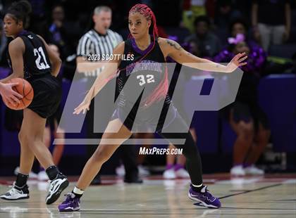 Thumbnail 3 in Africentric Early College vs Wheelersburg (OHSAA D3 State Semifinal) photogallery.