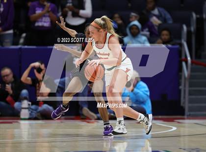 Thumbnail 2 in Africentric Early College vs Wheelersburg (OHSAA D3 State Semifinal) photogallery.