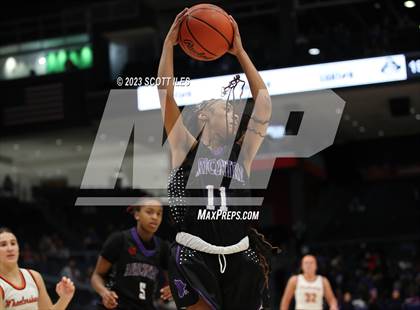 Thumbnail 1 in Africentric Early College vs Wheelersburg (OHSAA D3 State Semifinal) photogallery.