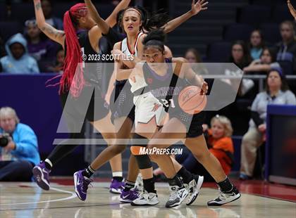 Thumbnail 3 in Africentric Early College vs Wheelersburg (OHSAA D3 State Semifinal) photogallery.
