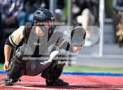 Thumbnail 2 in Rock Canyon vs. Heritage (CHSAA 5A Regional Playoff) photogallery.