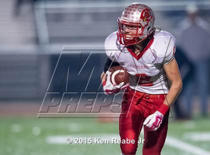 Thumbnail 1 in Aliquippa vs. Central (PIAA Class AA Semifinal) photogallery.