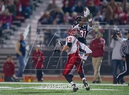 Thumbnail 1 in Aliquippa vs. Central (PIAA Class AA Semifinal) photogallery.