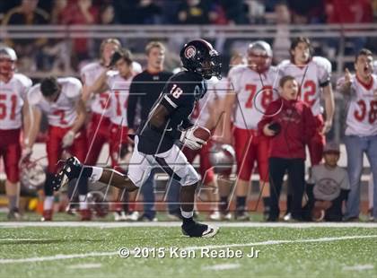Thumbnail 1 in Aliquippa vs. Central (PIAA Class AA Semifinal) photogallery.