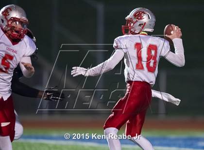 Thumbnail 3 in Aliquippa vs. Central (PIAA Class AA Semifinal) photogallery.