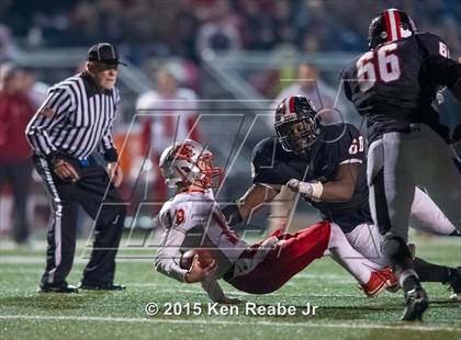 Thumbnail 3 in Aliquippa vs. Central (PIAA Class AA Semifinal) photogallery.