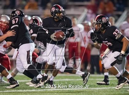 Thumbnail 3 in Aliquippa vs. Central (PIAA Class AA Semifinal) photogallery.
