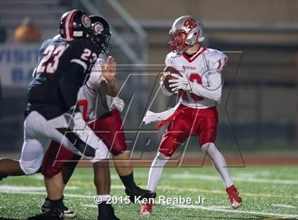 Thumbnail 1 in Aliquippa vs. Central (PIAA Class AA Semifinal) photogallery.