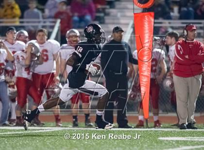 Thumbnail 2 in Aliquippa vs. Central (PIAA Class AA Semifinal) photogallery.