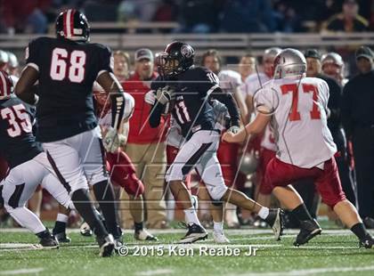 Thumbnail 2 in Aliquippa vs. Central (PIAA Class AA Semifinal) photogallery.