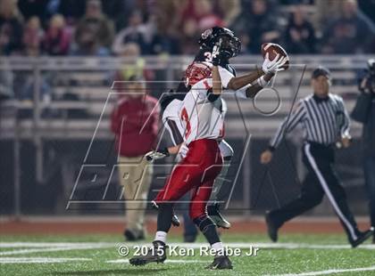 Thumbnail 3 in Aliquippa vs. Central (PIAA Class AA Semifinal) photogallery.