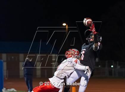 Thumbnail 3 in Aliquippa vs. Central (PIAA Class AA Semifinal) photogallery.
