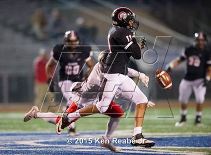 Thumbnail 1 in Aliquippa vs. Central (PIAA Class AA Semifinal) photogallery.