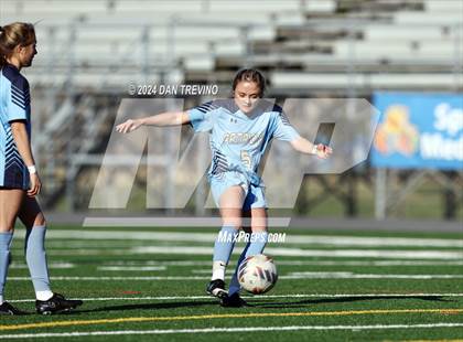Thumbnail 2 in Cox @ First Colonial (Scrimmage) photogallery.